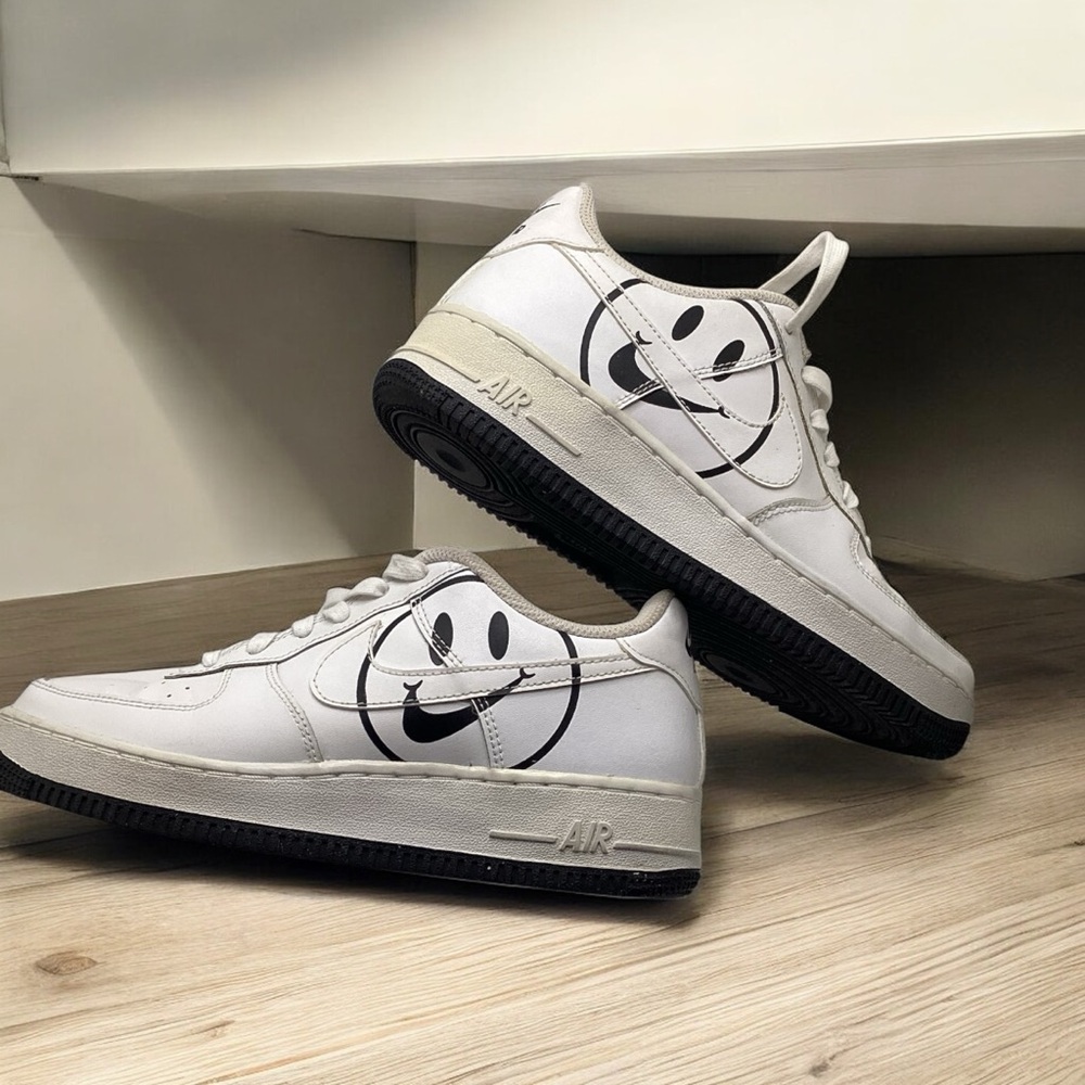 Nike Air Force 1 Low top Have a Nike Day Size 7.5